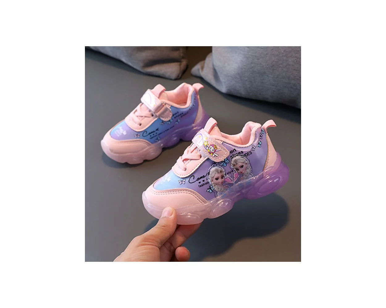Elsa light discount up shoes
