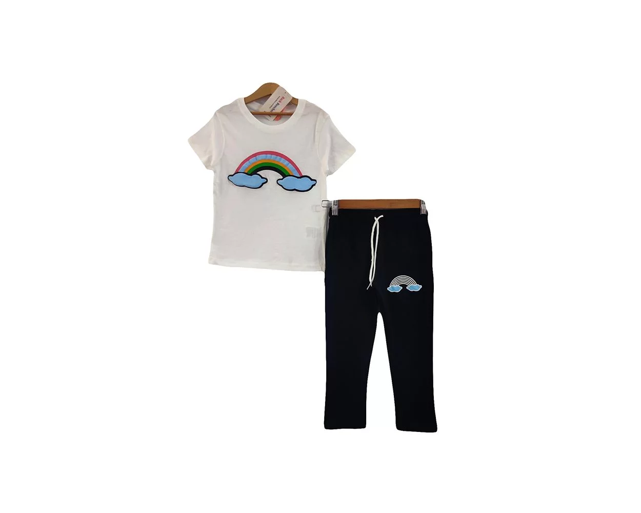 Little girl unicorn clothes shop